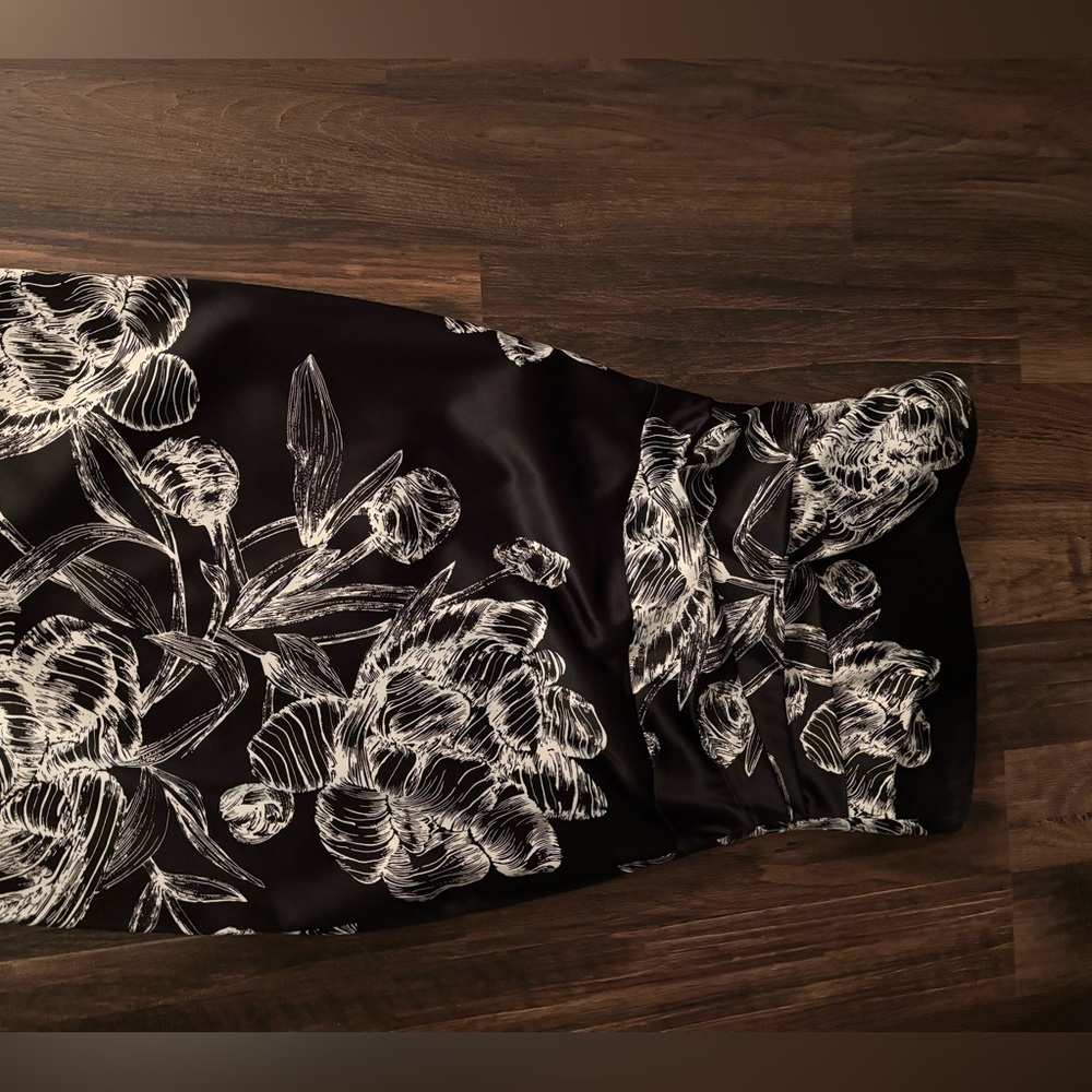 strapless black dress with white flowers